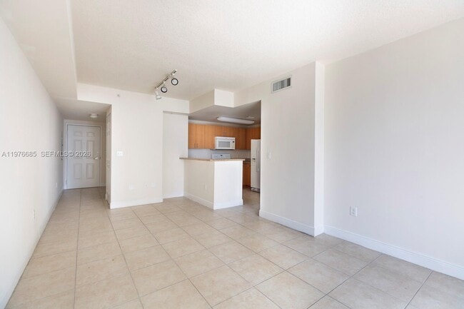 Foto del edificio - 423 NE 23rd St