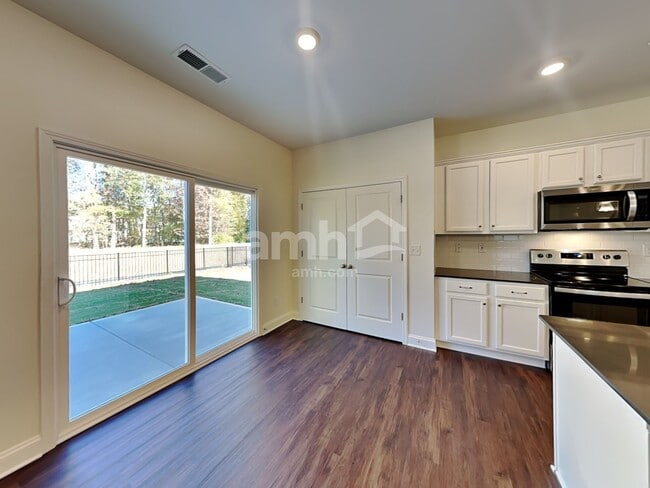 Building Photo - 11122 Hazel Gdns Dr