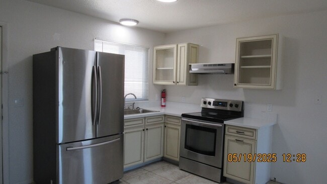 Building Photo - 3201 Kearsage Dr