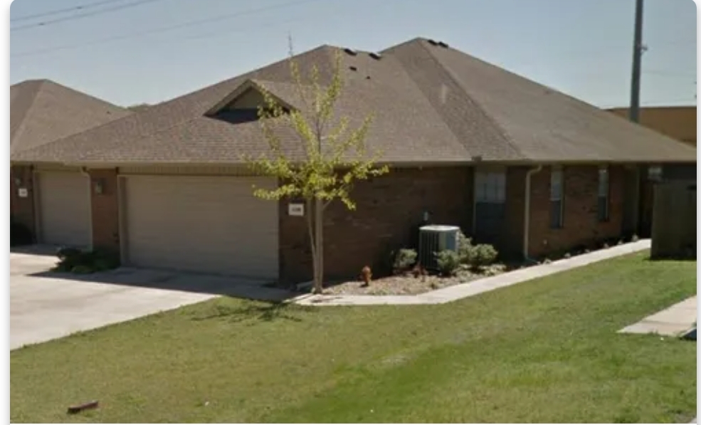 Primary Photo - 1206 Fianna Place Ct
