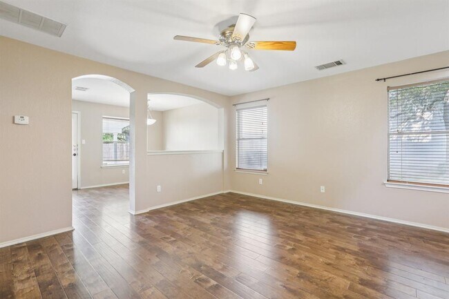 Building Photo - 1132 Pine Portage Loop