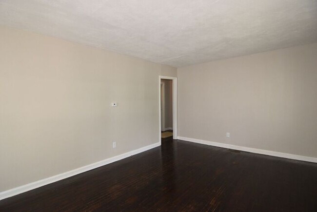 Foto del edificio - All-Electric 3 Bedroom House - Section 8 OK