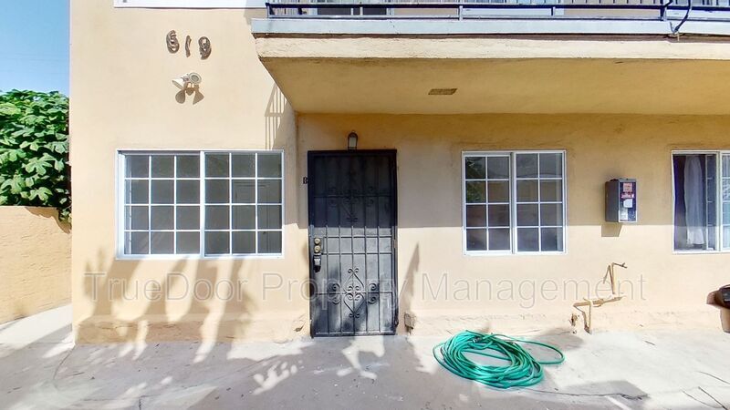 Foto principal - 619 E Walnut St
