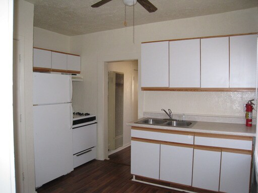 Building Photo - 1313 6th St NW
