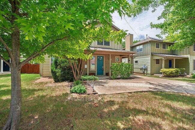 Building Photo - 5608 Grover Ave