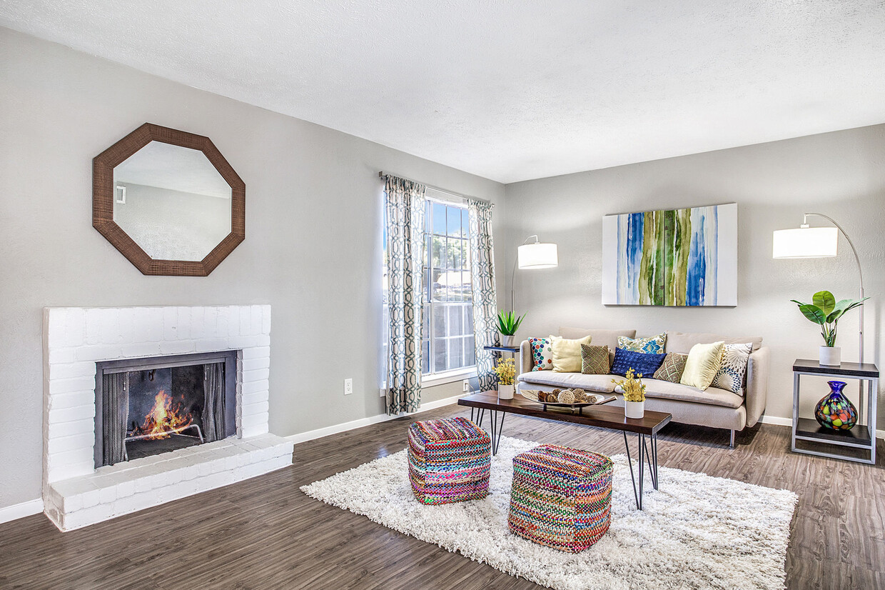 Primary Photo - Estancia Estates