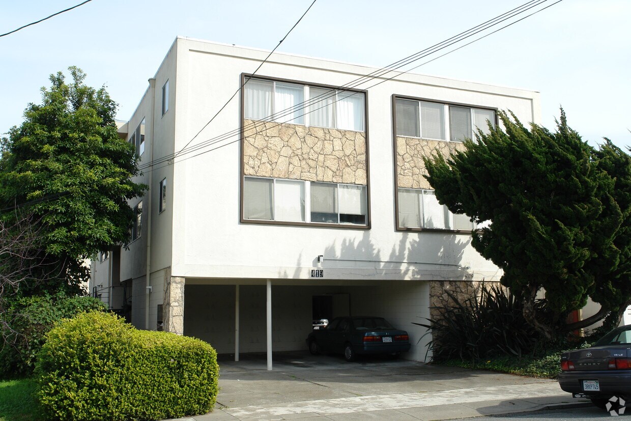 Building Photo - 419 Talbot Ave