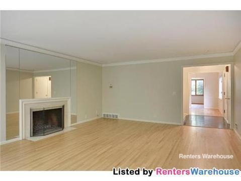 Building Photo - 5318 Malibu Dr
