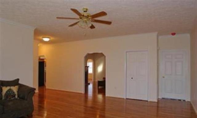 Foto del edificio - Christiansburg, 3 BR / 2.5 BA, Available March 16th