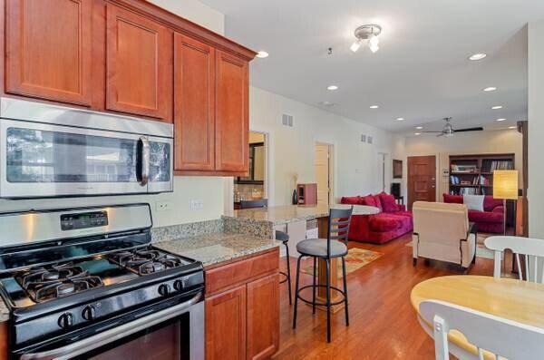Building Photo - 3857 Lawndale Avenue