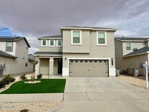 Building Photo - 12265 Desert Pine Ave