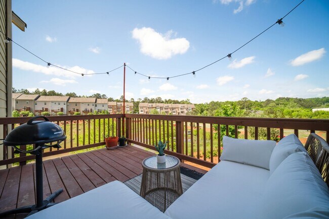 Foto del edificio - 1595 Ridgebrook Downs