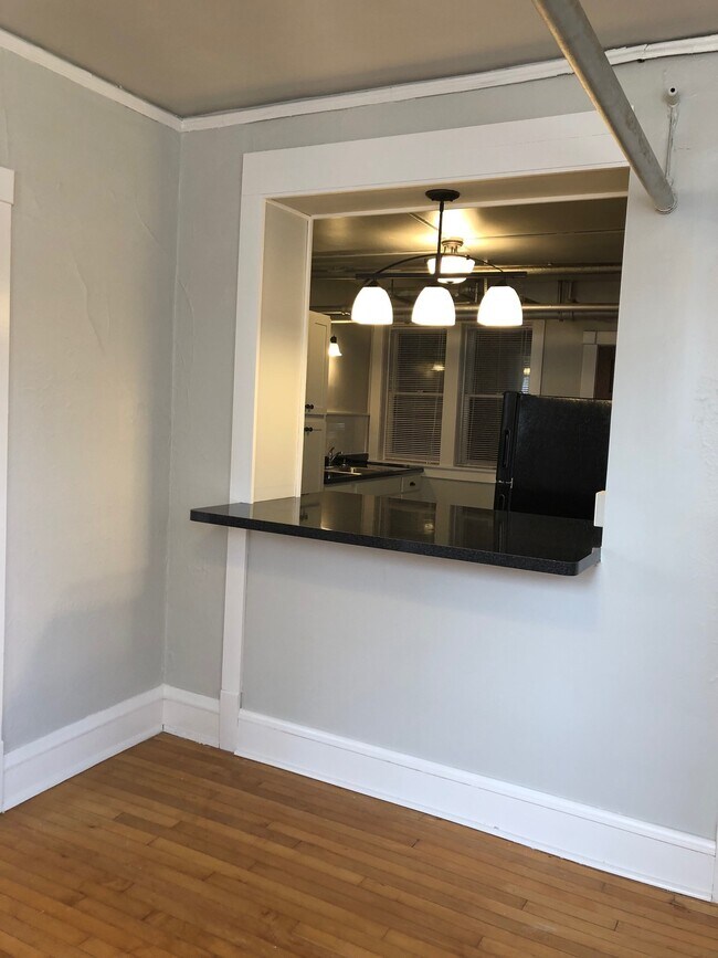 Saxony Apartments Apartments Milwaukee, WI