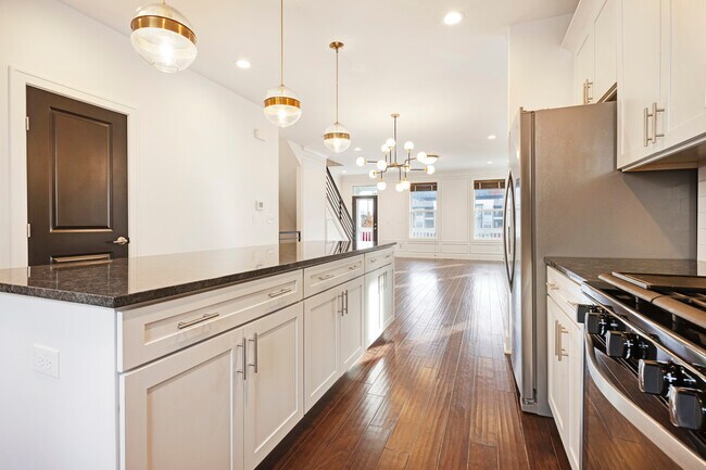 Foto del edificio - 1191 Cromartie Ln