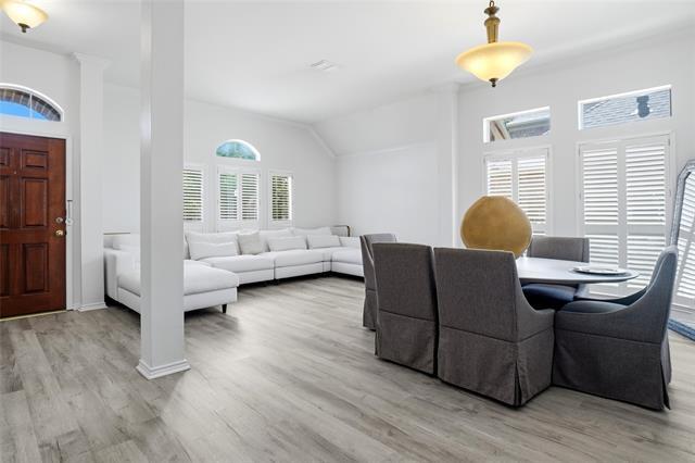 Foto del edificio - 1602 Meadow Park Dr