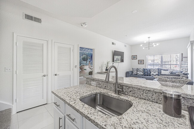 Building Photo - 4001 Santa Maria Dr