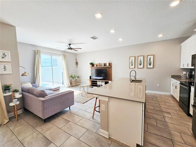 Building Photo - 850 Pebble Beach Dr