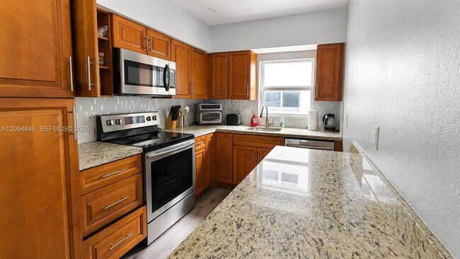 Foto del edificio - 2600 S Ocean Dr