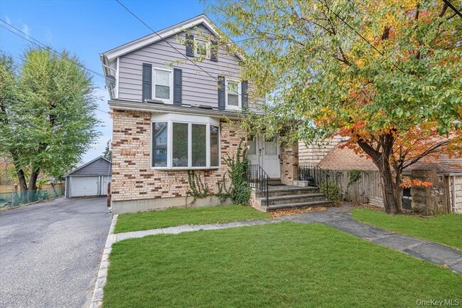 Building Photo - 8 Jackson St