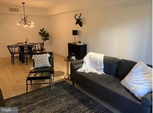 Building Photo - 4 GRAND HALL