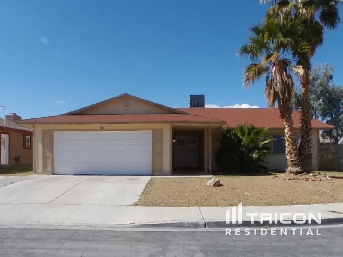 Primary Photo - 204 Bruin Way Las Vegas NV