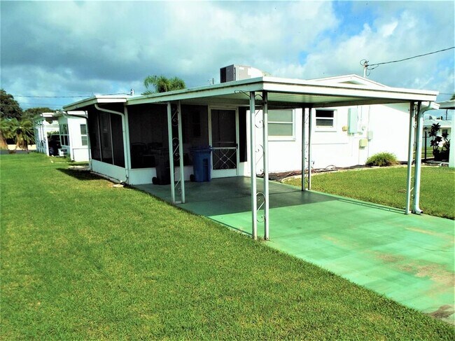Building Photo - 1608 Council Dr
