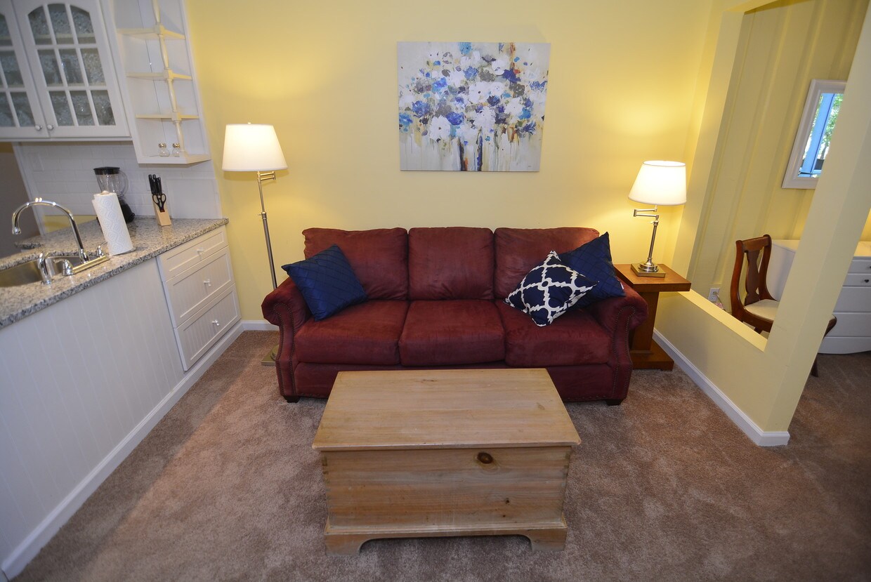 1403 Harbourside Dr Unit 1403, New Bern, NC 28560 Condo for Rent in