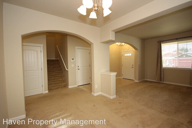 Building Photo - 4 br, 2.5 bath House - 23629 79th Ave Ct E