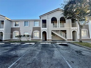 Building Photo - 1543 SE 25th St