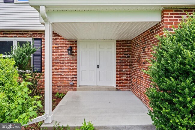 Foto del edificio - 1324 Quarry Hall Rd