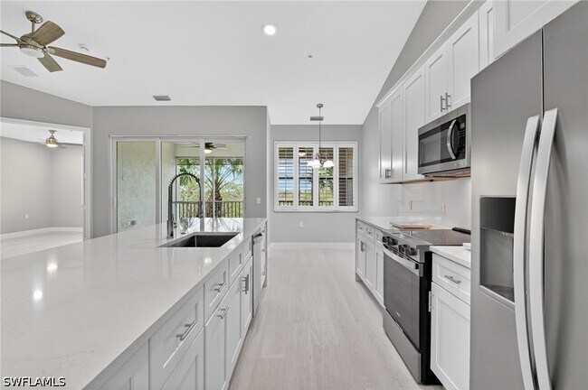 Foto del edificio - 4655 Hawks Nest Way