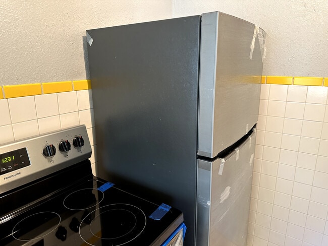 Building Photo - 715 51st Ave N