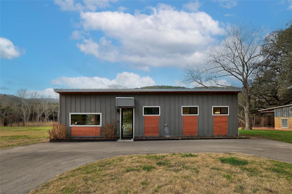 Primary Photo - 7001 Ranch Rd 2222
