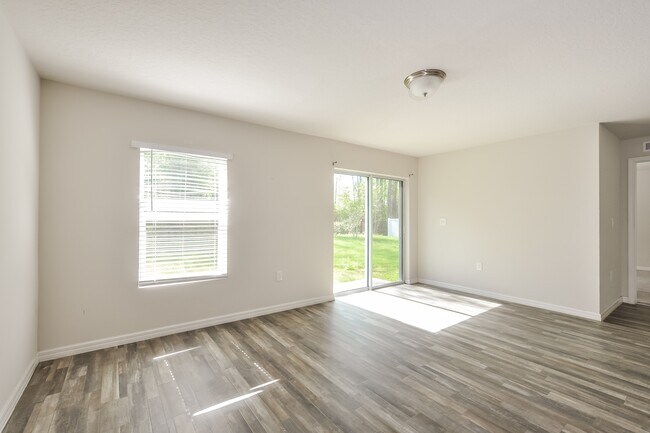 Foto del edificio - 15 Princess Luise Ln