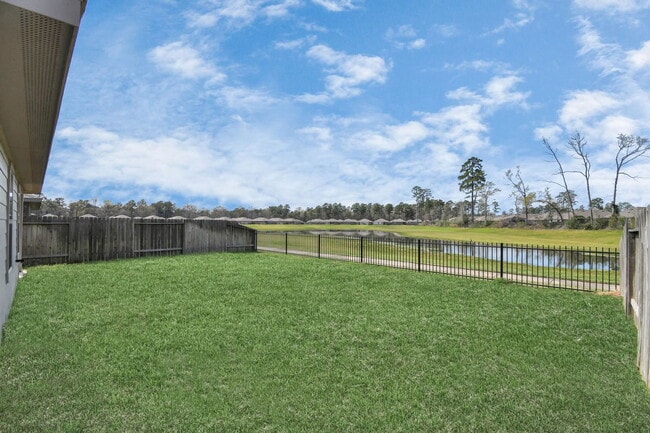 Building Photo - 9923 Ranger Falls Ln