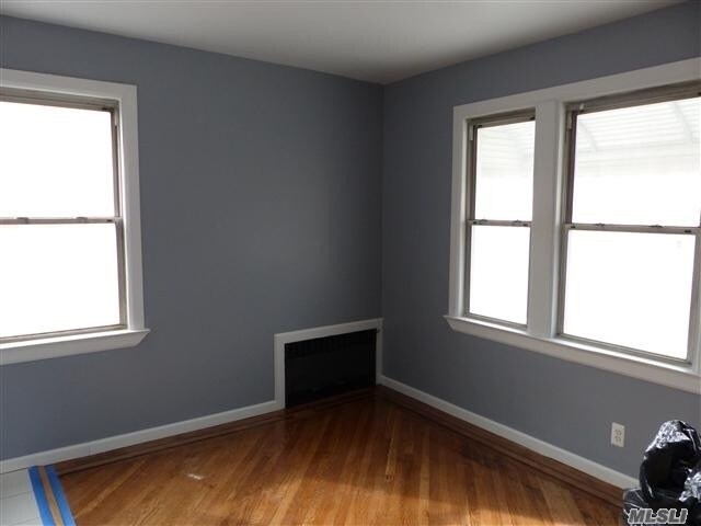 Foto del edificio - 745 E 51st St