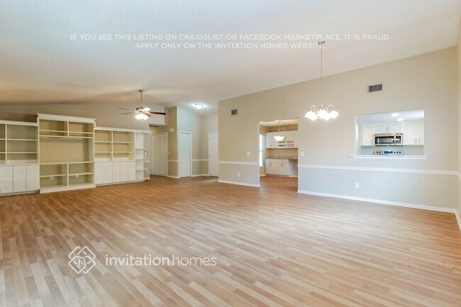 Building Photo - 6523 Seafairer Dr
