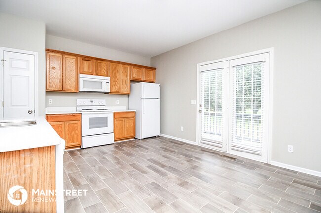 Building Photo - 2805 Belle Meade Pl