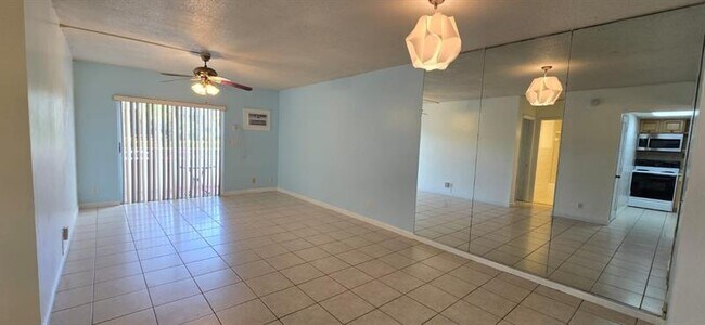 Foto del edificio - 3201 NE 14th Street Causeway