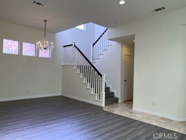 Building Photo - 1911 Tanglewood Dr