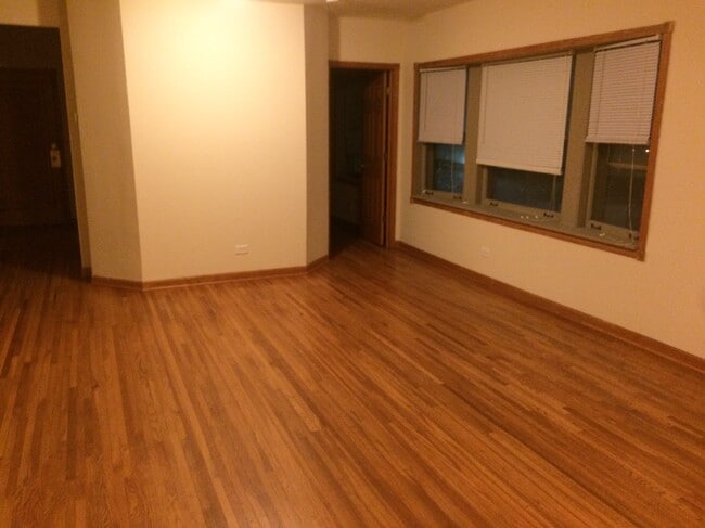 Building Photo - 339 S Taylor Ave