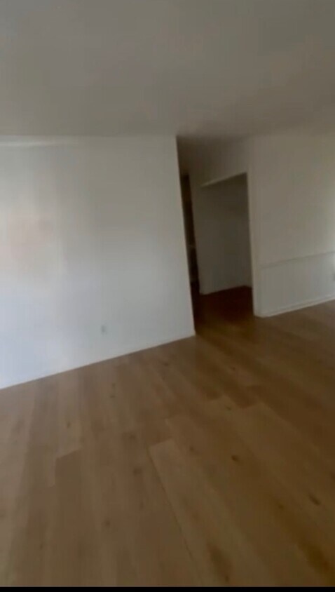 Foto del edificio - 1509 Medland Rd NW