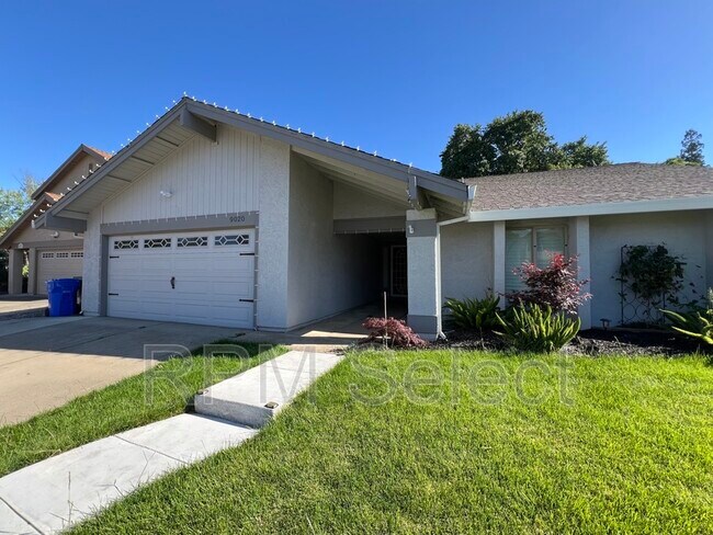 Building Photo - 9020 Lismore Dr