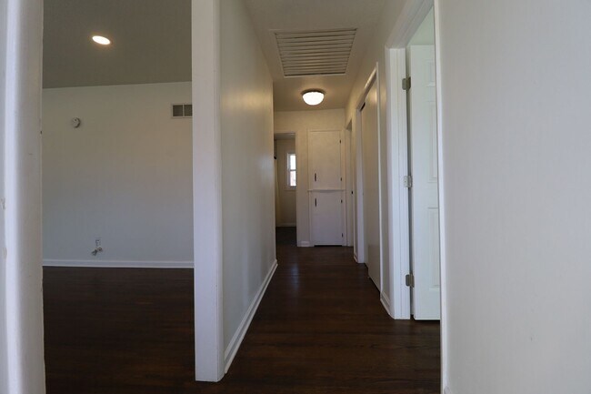 Foto del edificio - Updated 3 Bed / 1.5 Bath in Tulsa!