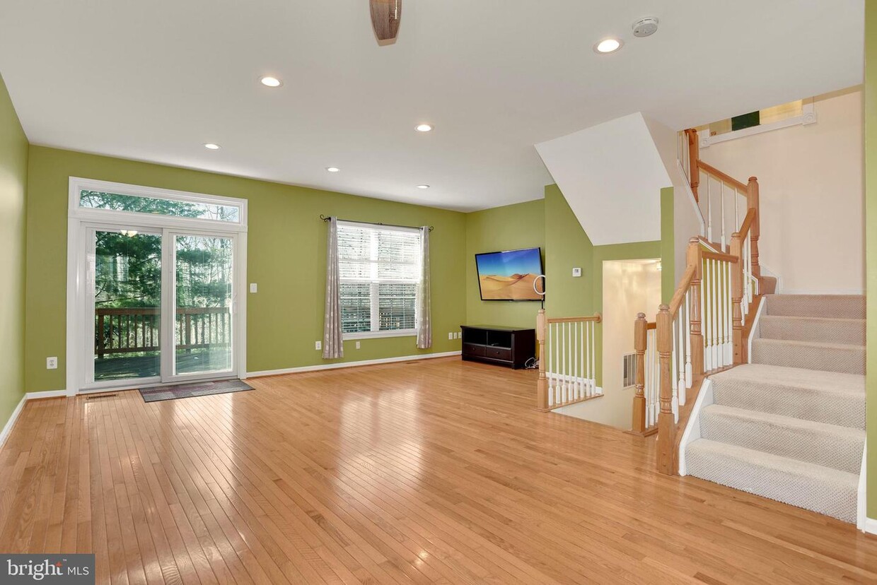 Primary Photo - 4058 Cornwall Ct