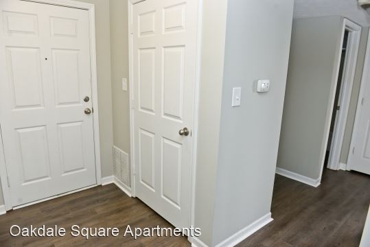 Building Photo - 1 br, 1 bath Apartment - Oakdale Square Ap...