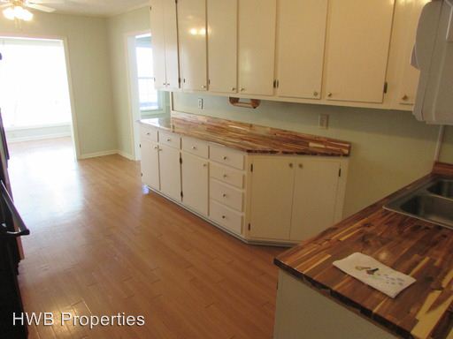 Building Photo - 356 Myrick Dr