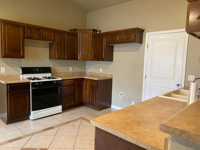 Foto del edificio - 6907 Dubuque Ln