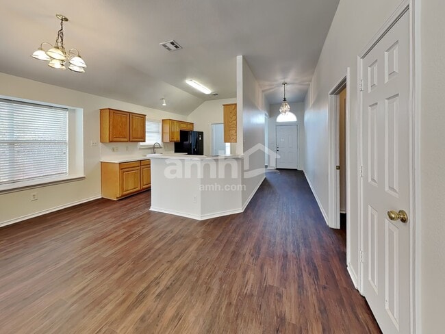 Building Photo - 1204 Buehler Ct