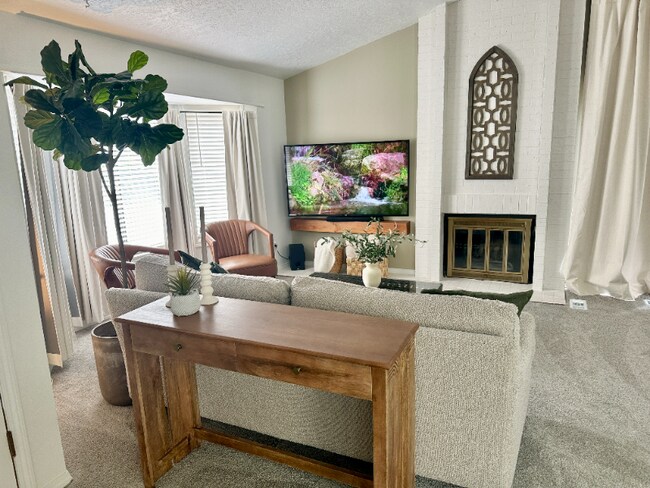 Foto del edificio - 10835 SW Summer Lake Dr